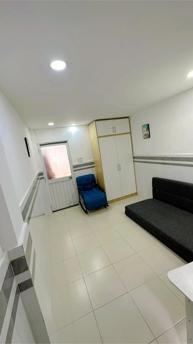 123 Apartment - Simple private room