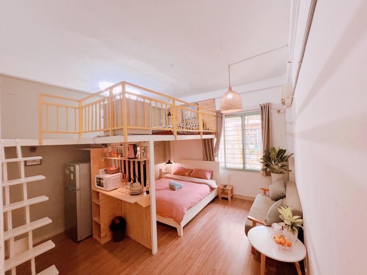 1967 Homestay