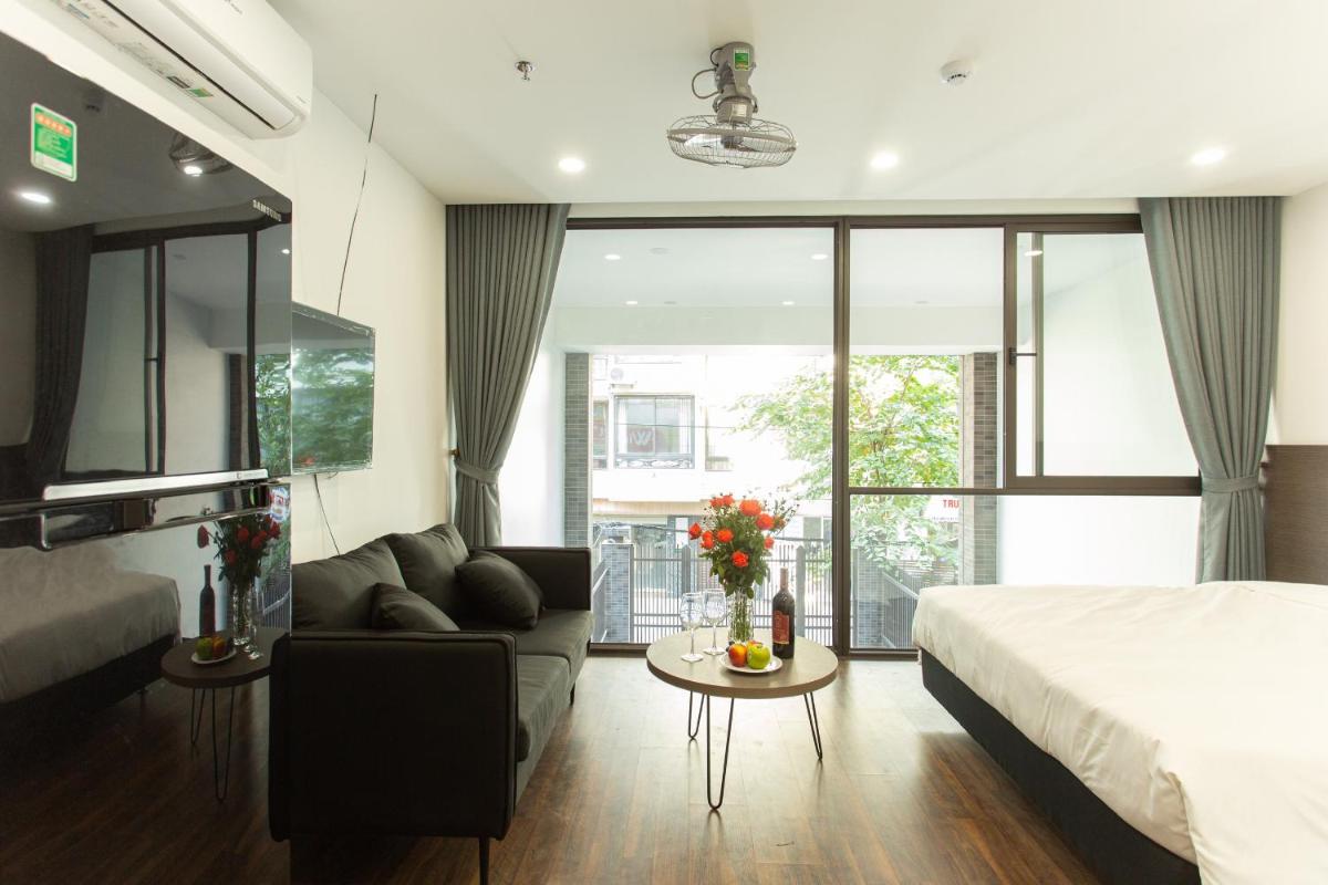 201-The Carnation Apartment Ba Dinh Ha Noi