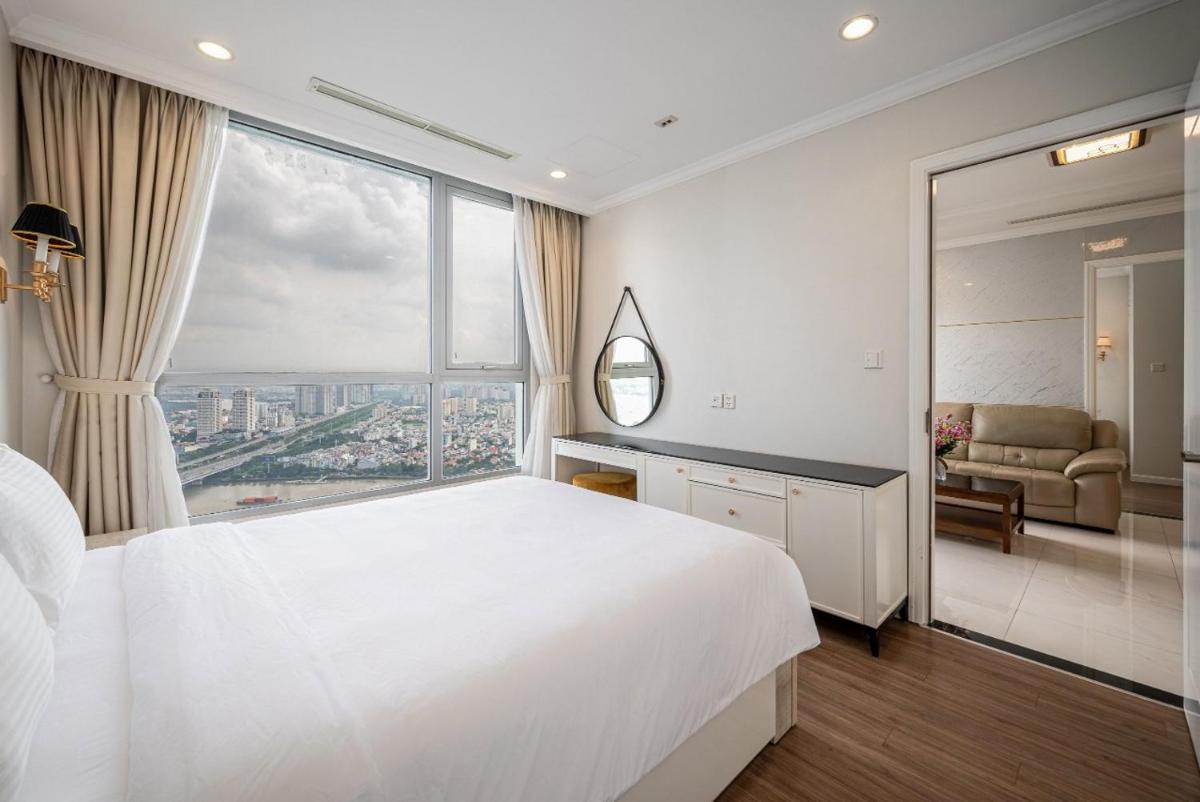 3 Bedrooms with Landmark 81 view