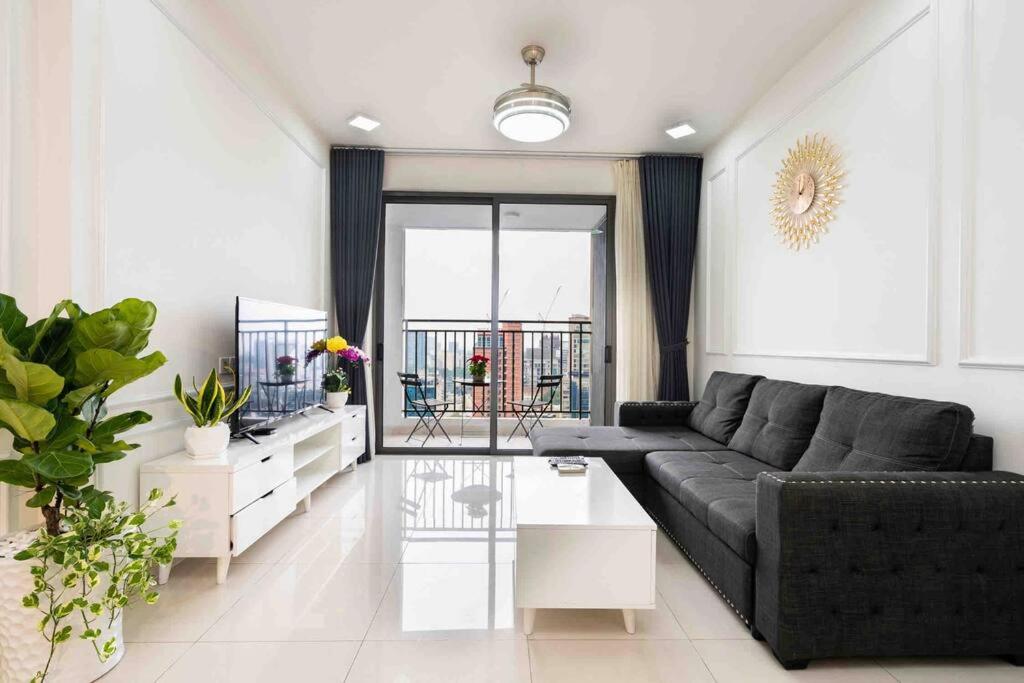 3br-The Tresor-Bitexco View-Hana Apart-2103