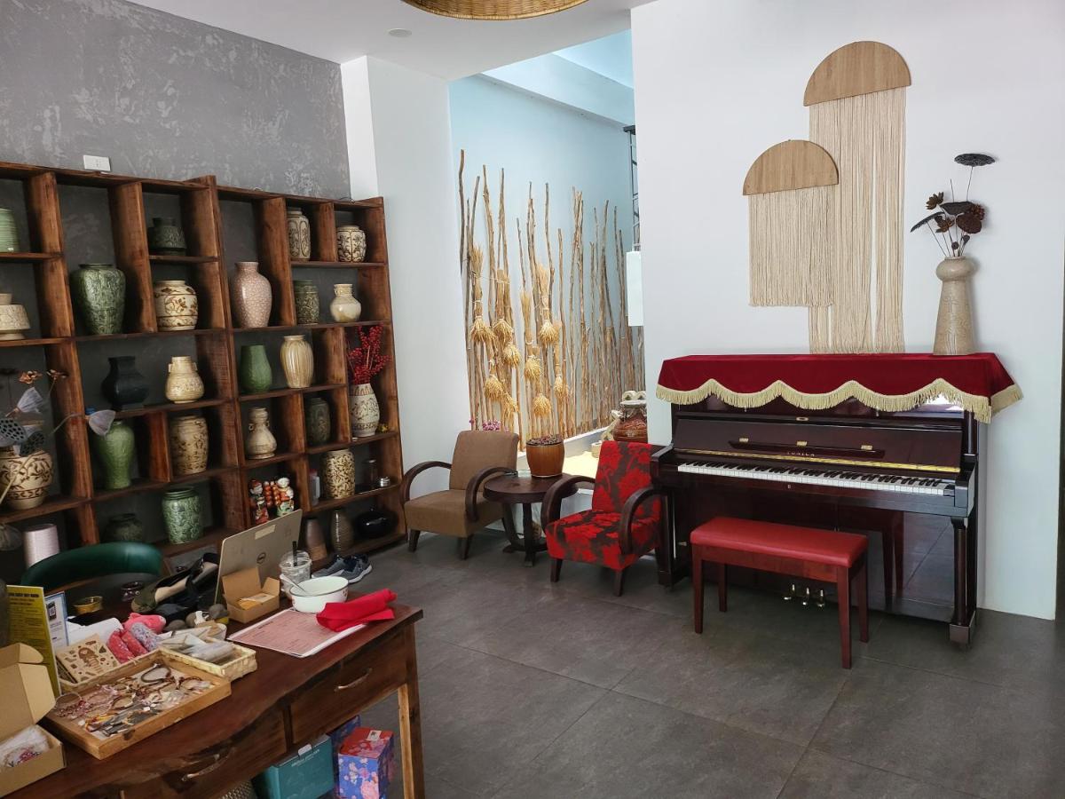 5 Elements Hotel