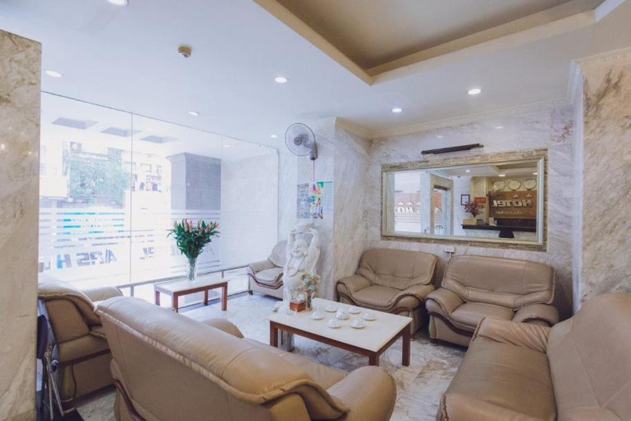 A25 Hotel - 221 Bạch Mai