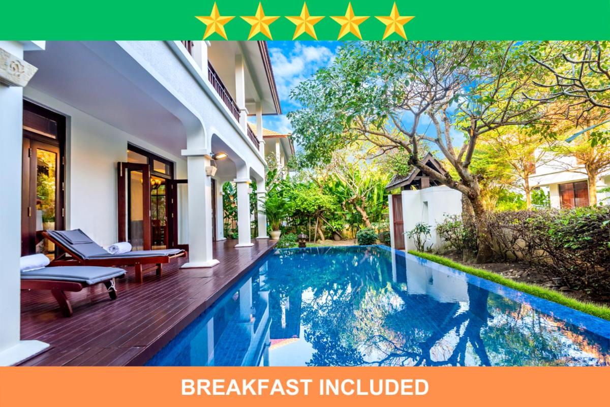 Abogo Resort Villa BeachFront City Center DaNang
