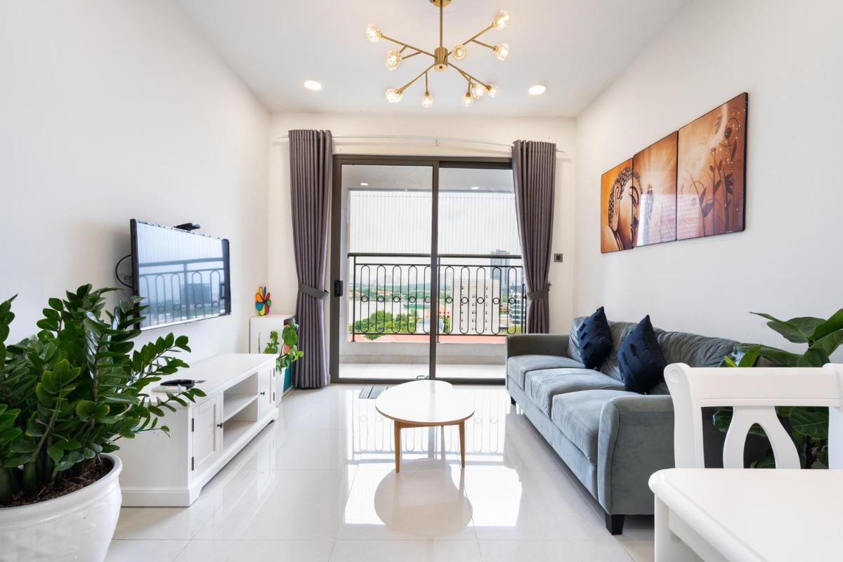 AJ'home - Saigon Royal 5 Star