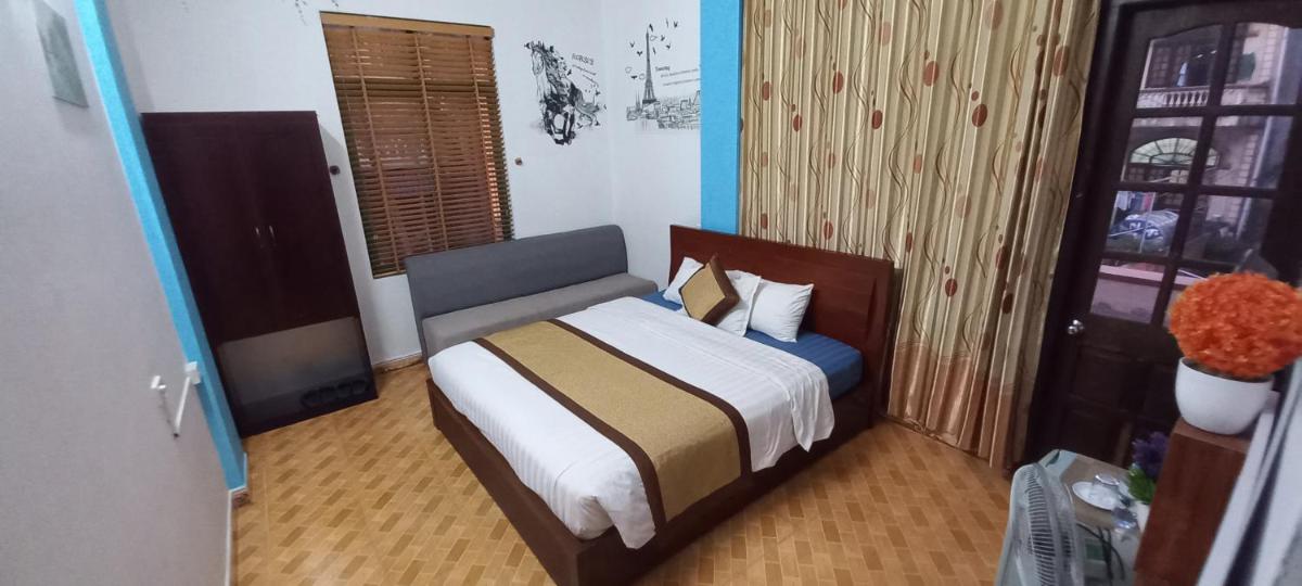 Alex Ha Long Hotel