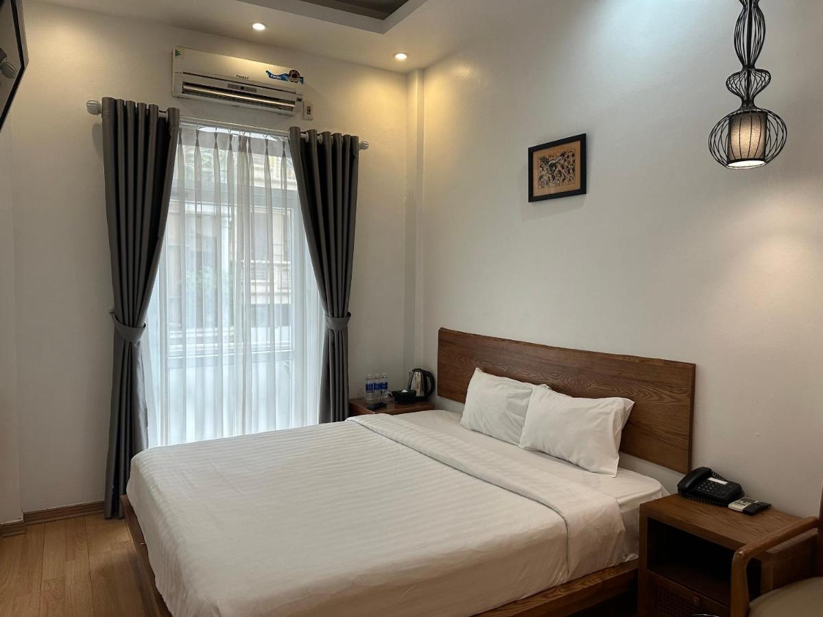 Amica Premier Hotel and Travel