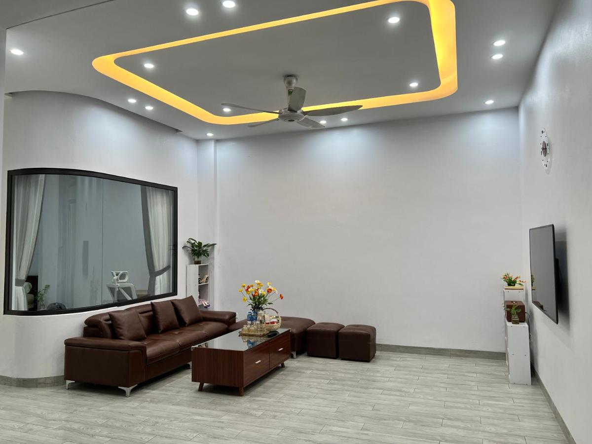 ANH HUGE VILLA