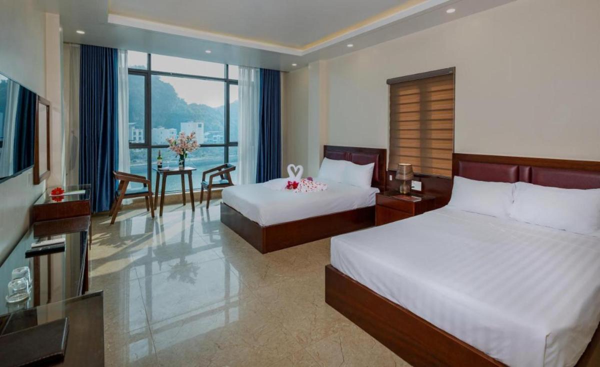 Aroma Cat Ba Sea View Hotel