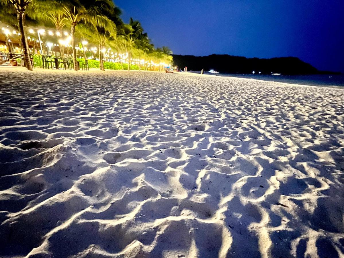 Beach Hotel