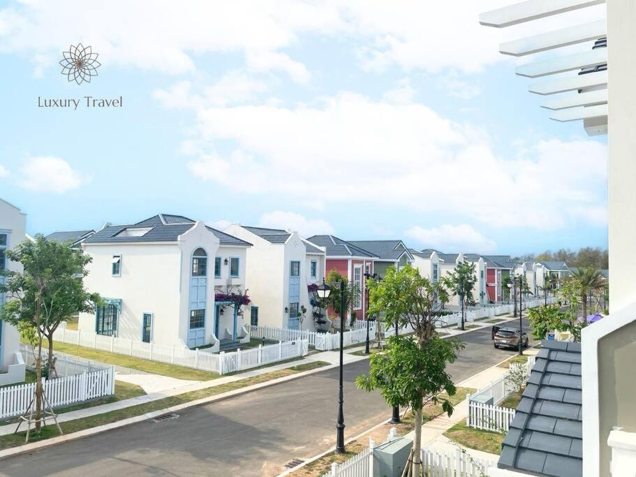 Biệt thự 3 phòng ngủ Luxury Travel - NovaWorld Phan Thiết