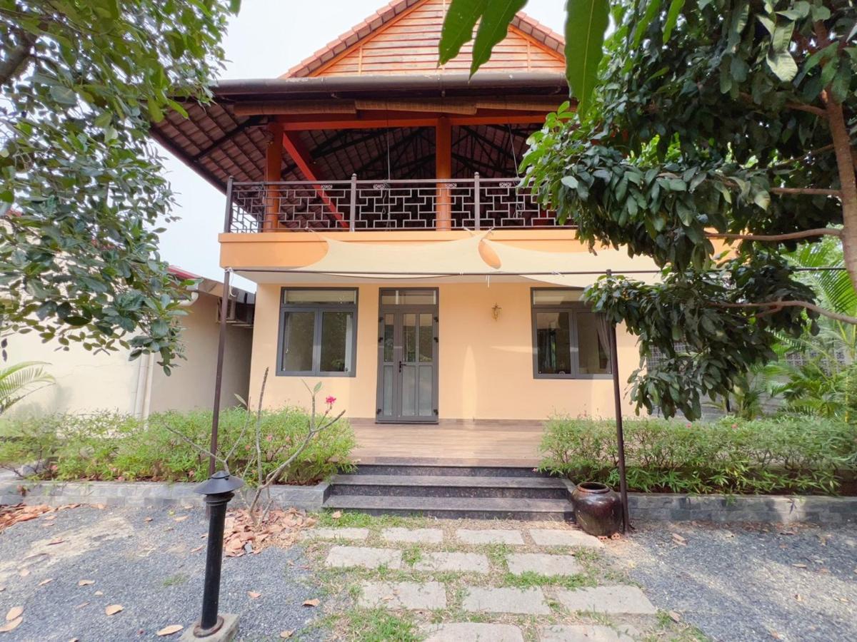Biệt thự nhà vườn view sông Thủ Đức