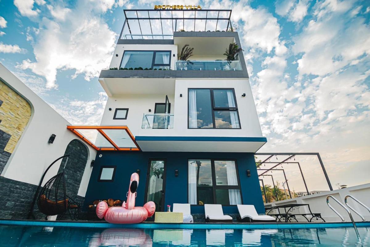 Brothers Villa- Biệt thự trên đồi-7 Phòng ngủ-Bể bơi-BBQ-Trung tâm Bãi Cháy