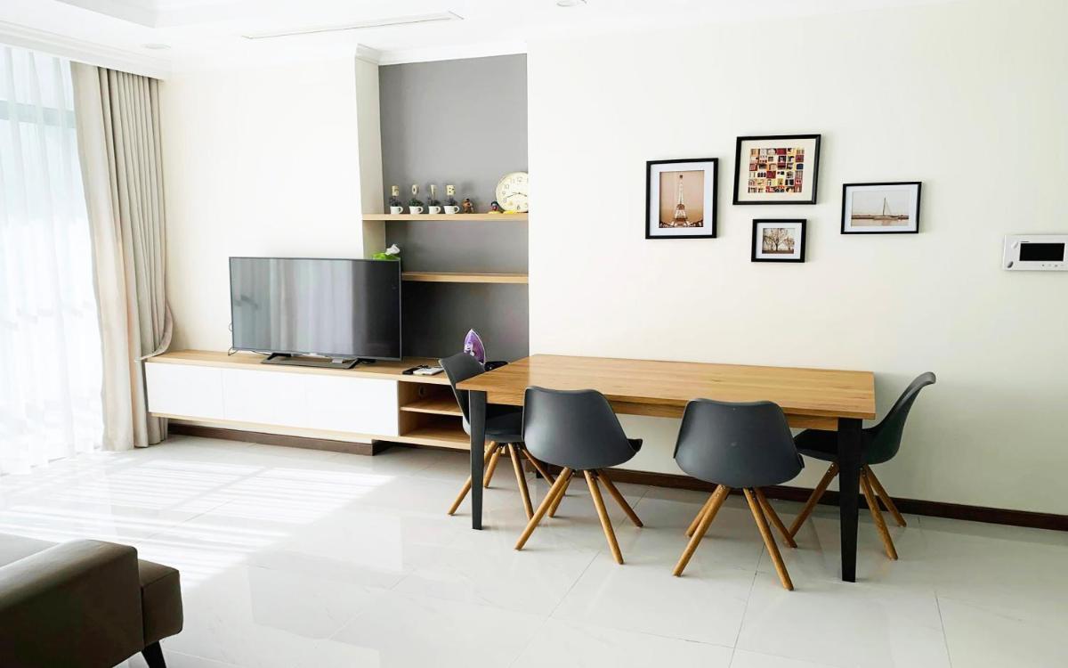 Căn hộ Vinhomes Landmark - Cityland Apartment