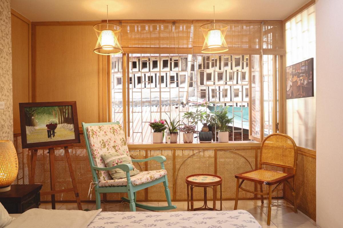 Confetti House-200m to Hoan Kiem Lake-Free Parking