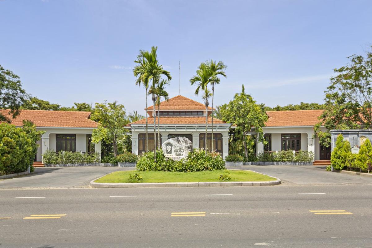 Danang Seaside Resort Villa