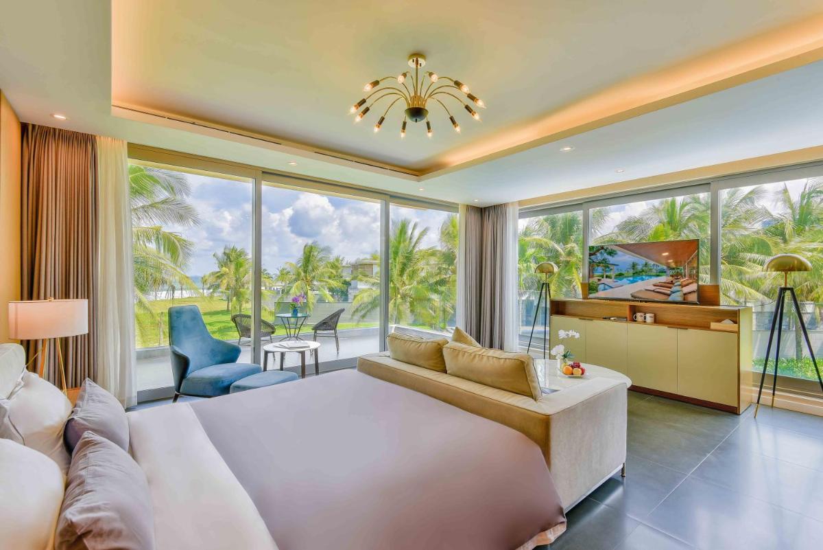 Diamond Beach Villa Da Nang
