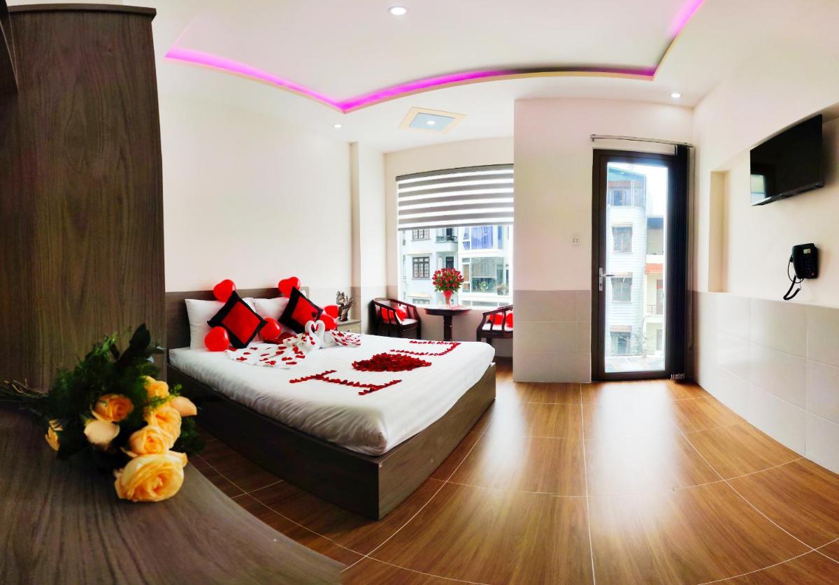 DN HOTEL