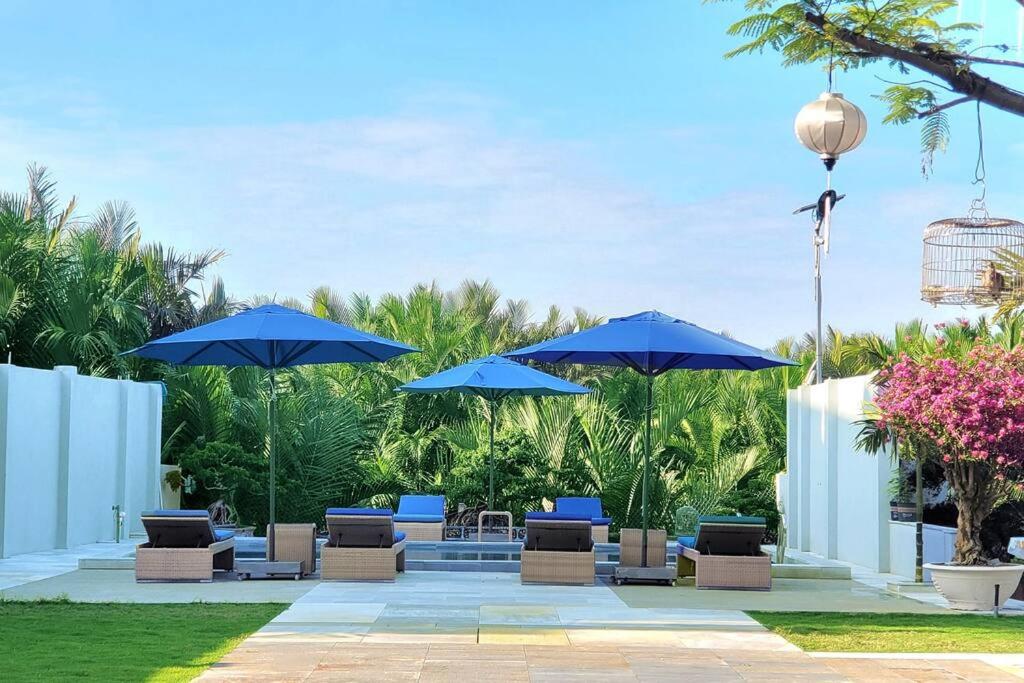 Entire Luxurious Villa - view Coconut Forest