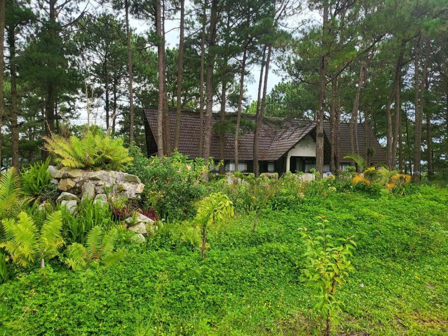 FULL MOON FARMS DALAT