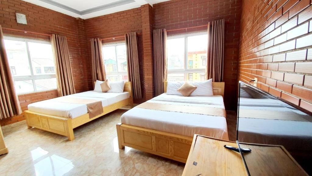 Gold Land HOTEL, 33 bà triệu, p4, tp Đà Lạt