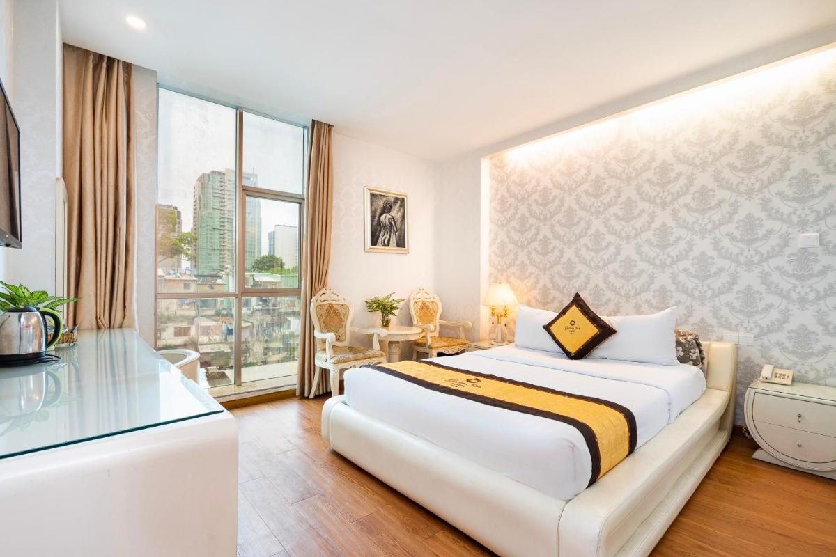 Golden Star Hotel