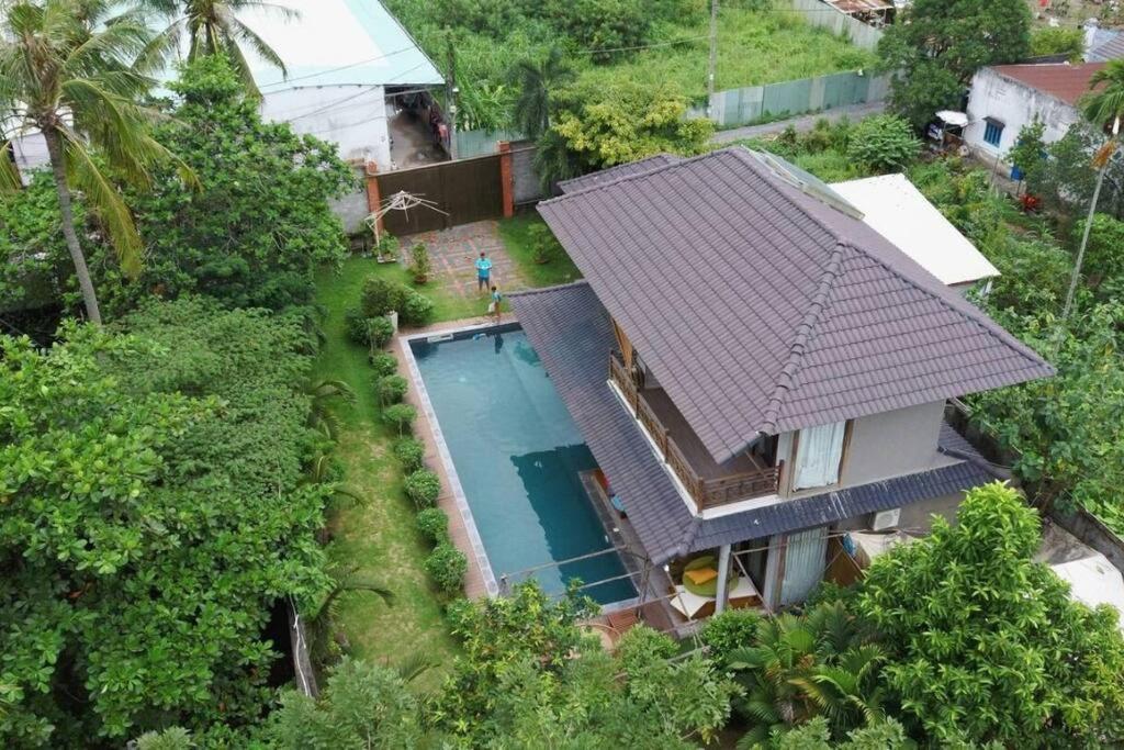 green villa