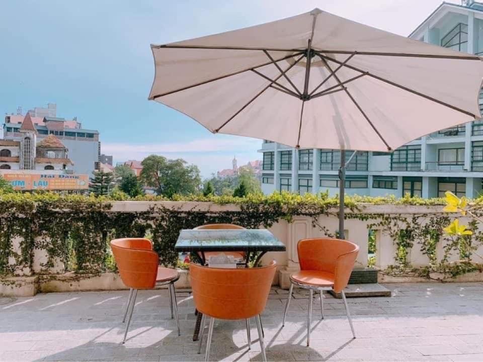 Hà Thành Tam Đảo HOTEL