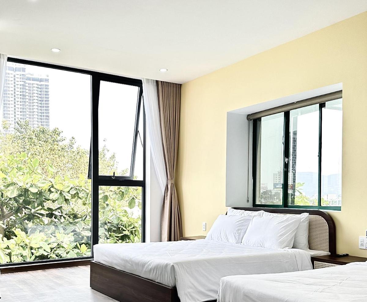 Han Riverine Hotel & Cafeteria DaNang