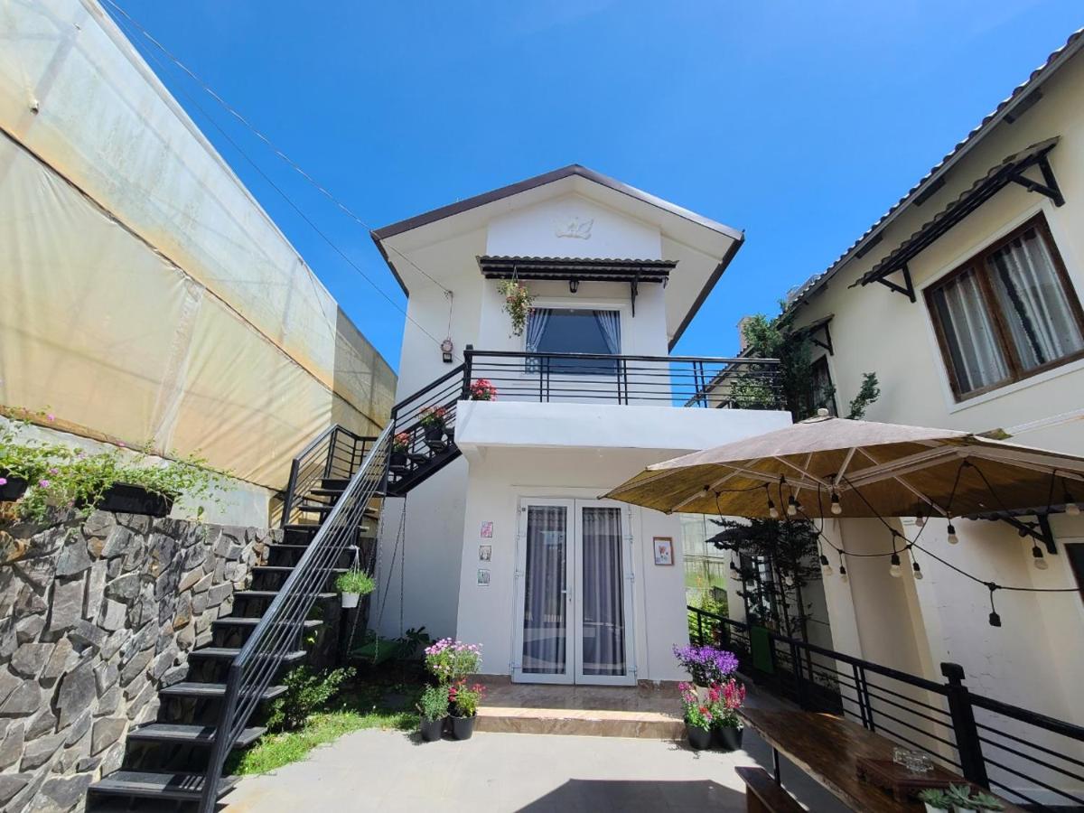 Hoa Đà Lạt Homestay