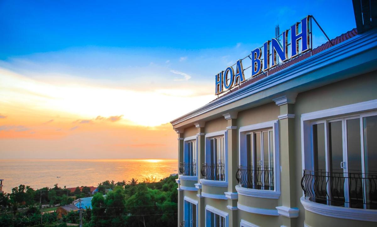 Hoà Bình Resort PQ - by BAY LUXURY