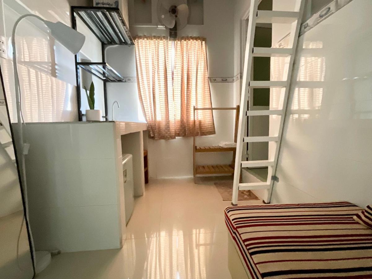 Hoàng Cầm Small Room