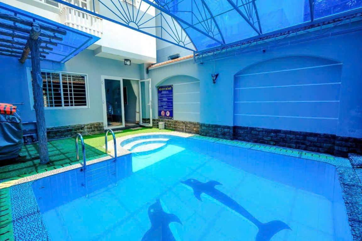 Hoàng My Villa - Bãi Sau - 5 phòng ngủ 9 giường - Free karaoke