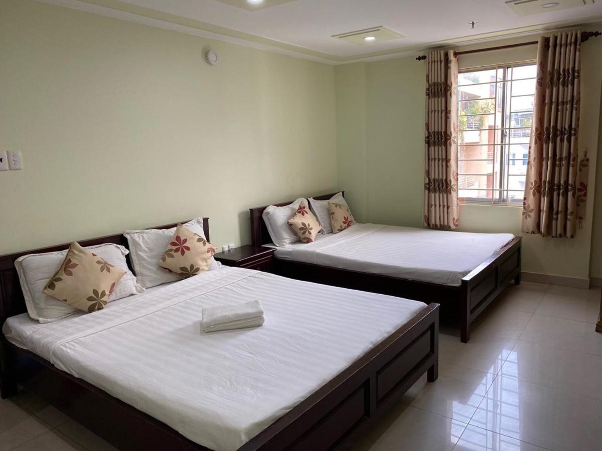Hoàng Tây Hotel 1 by BAY LUXURY
