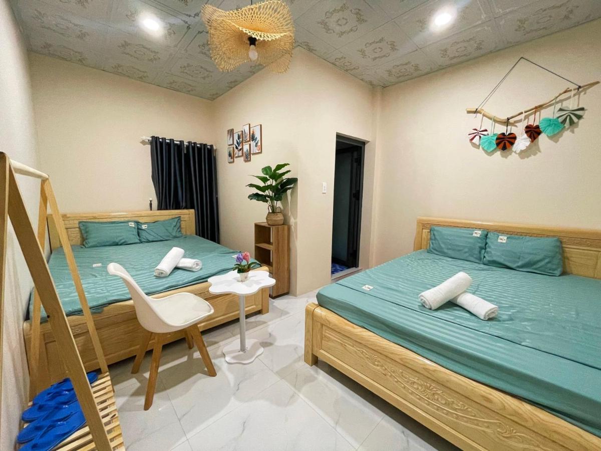 Homestay Đảo Phú Quý-White Sand House