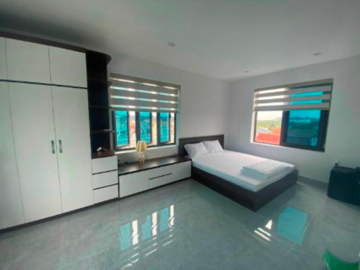 Hong Kong Hotel