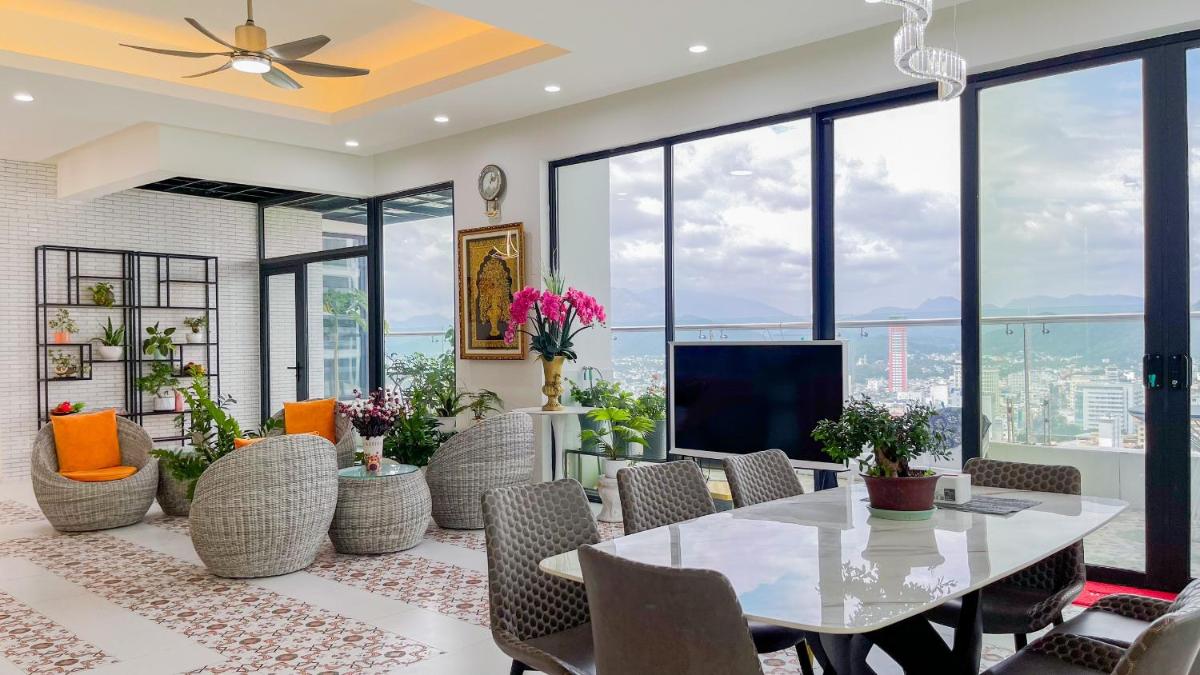 HUD Five Star Apartments