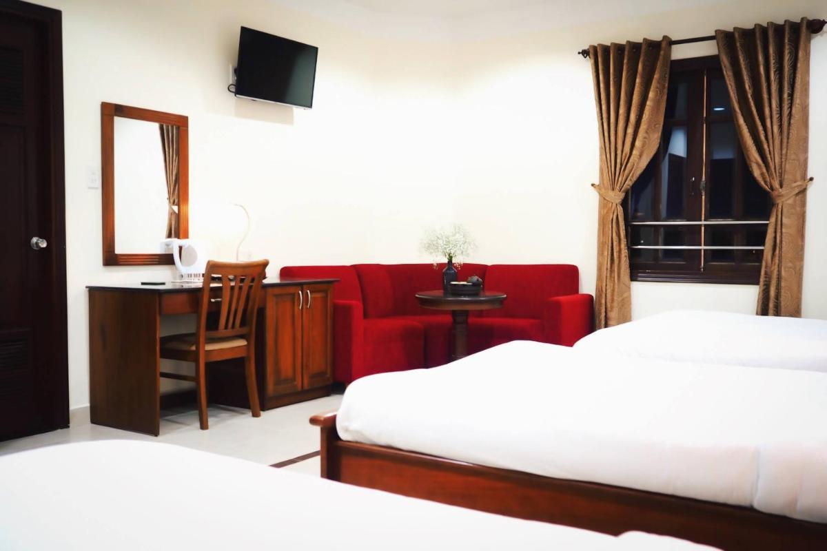 Hùng Phong Hotel - Near Dalat Night Market