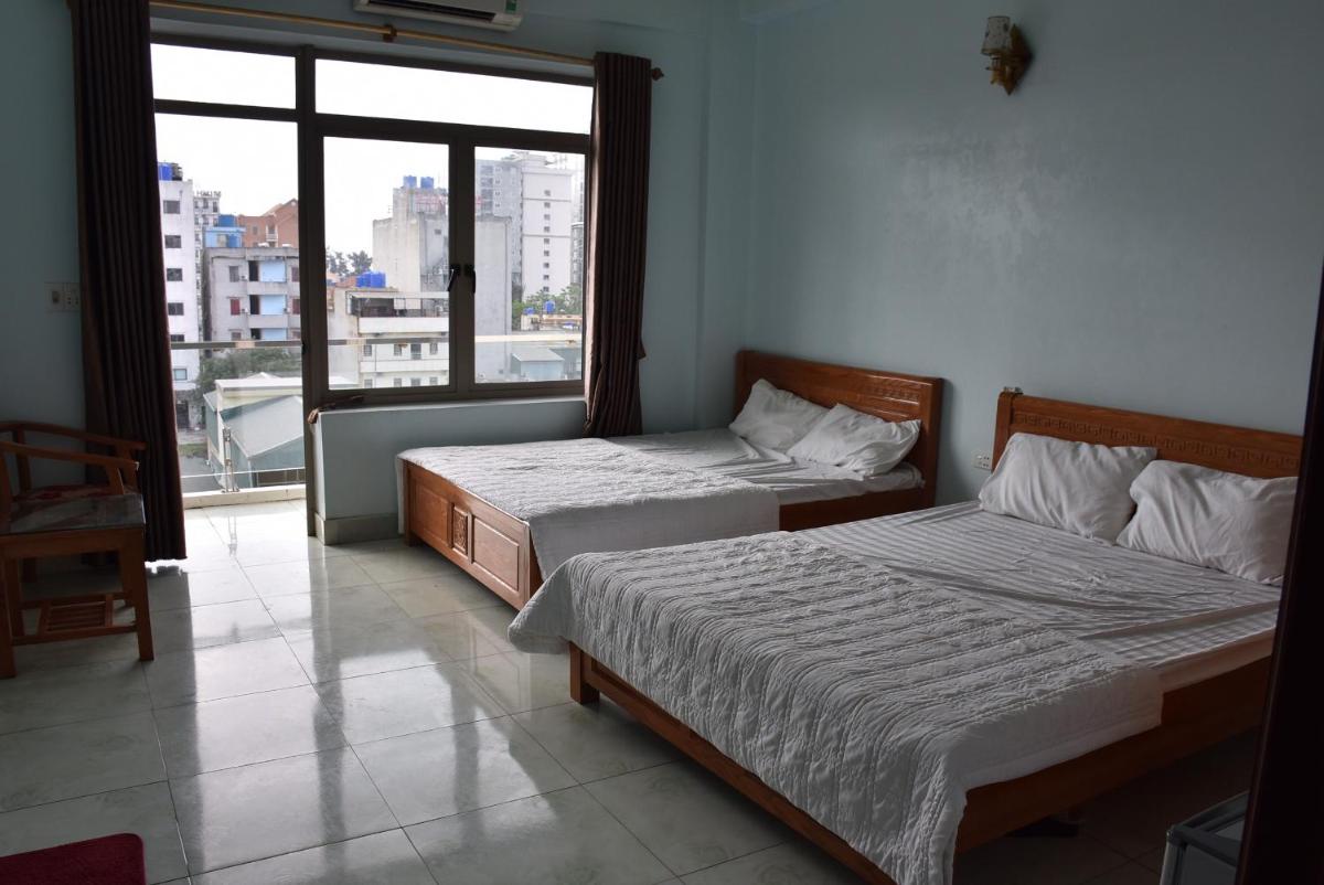 Hương Dung Hotel - Restaurant