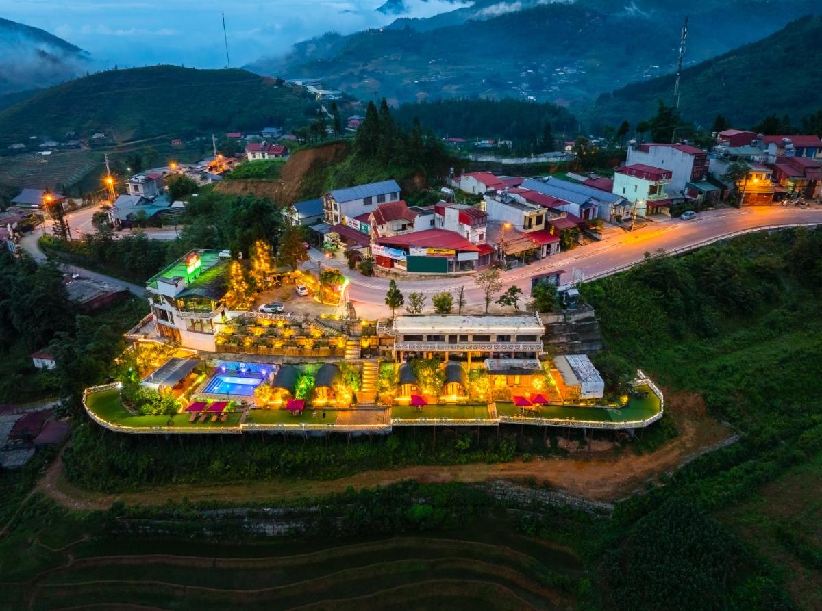 JK Sapa Homestay & Swimming Pool