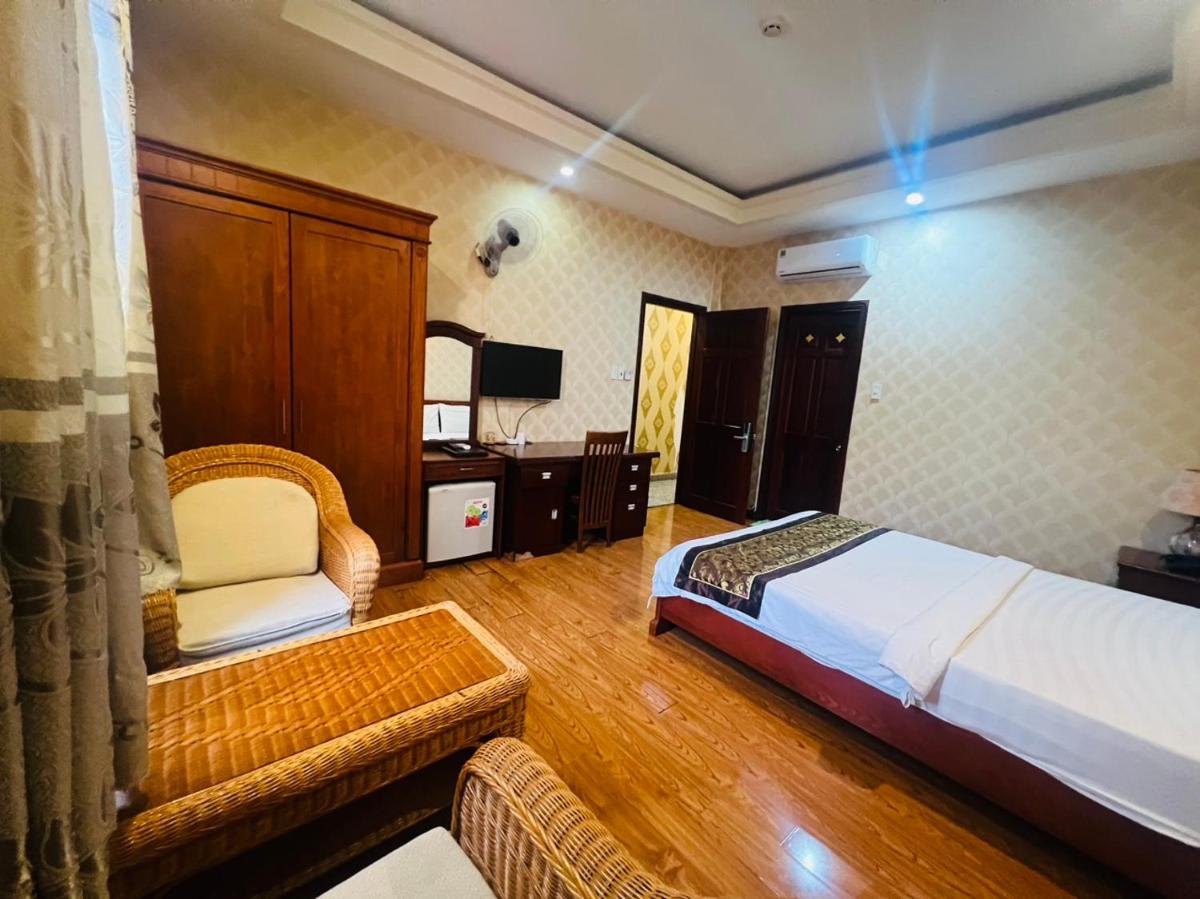 Khách Sạn Hoàng Anh Anh