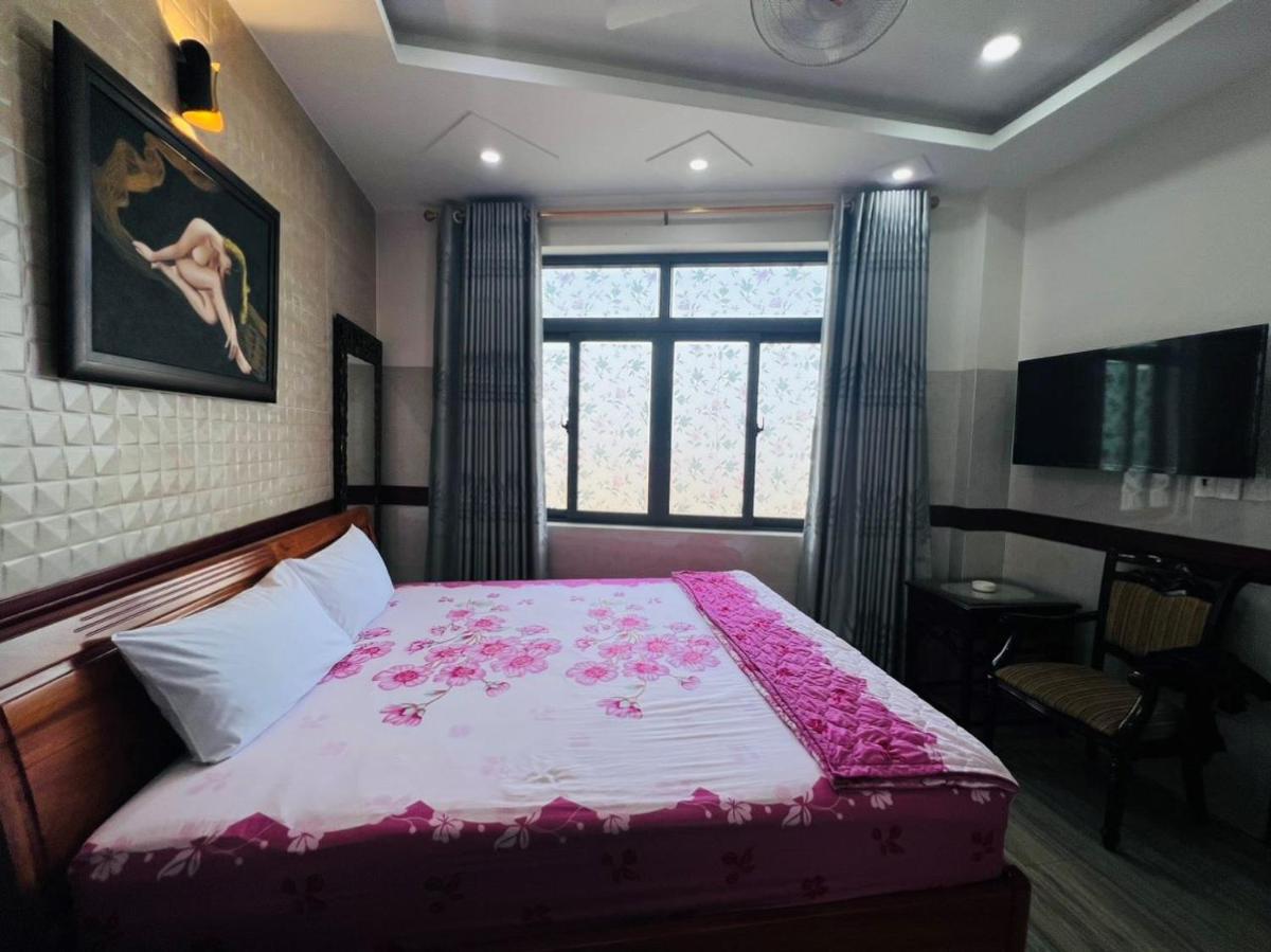 Khách Sạn Hoàng Thanh Thủy 4