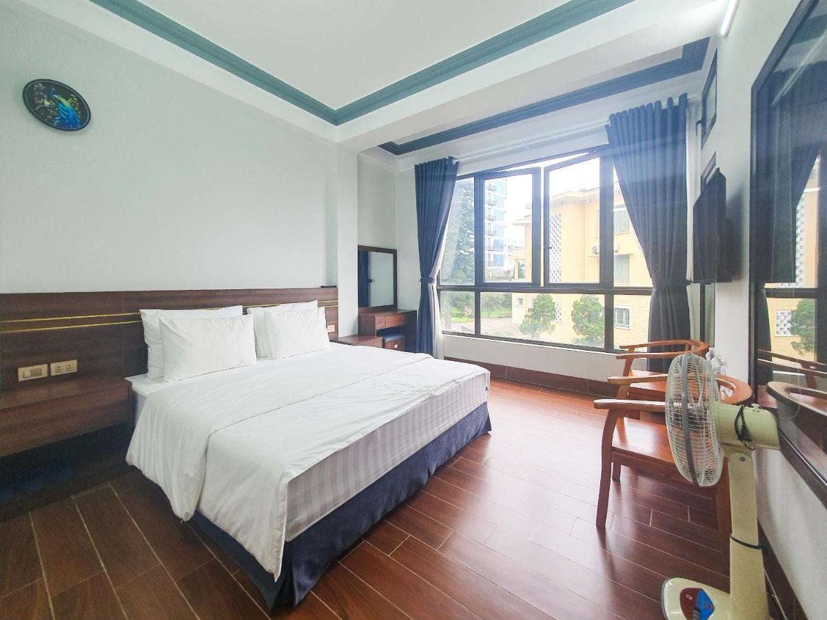 Khách sạn Hùng Trang 2