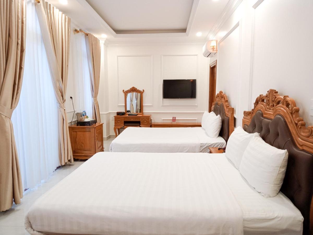 Khách sạn Le Royal