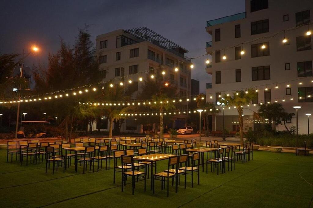 Khách Sạn Moonlight FLC Sầm Sơn