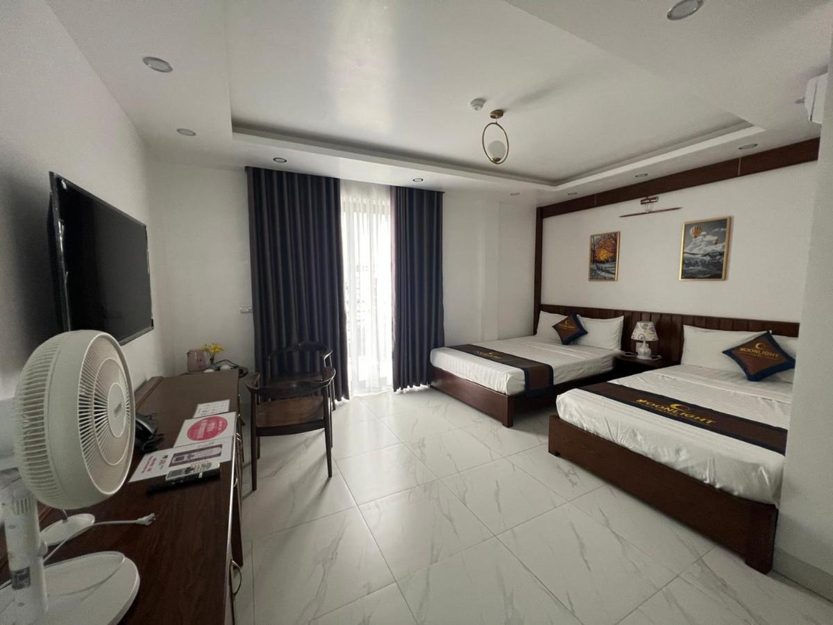 Khách sạn Moonlight - Sen Biển Hotel - LC Sầm Sơn