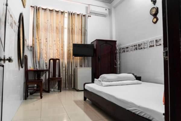 Khách Sạn Tú Anh