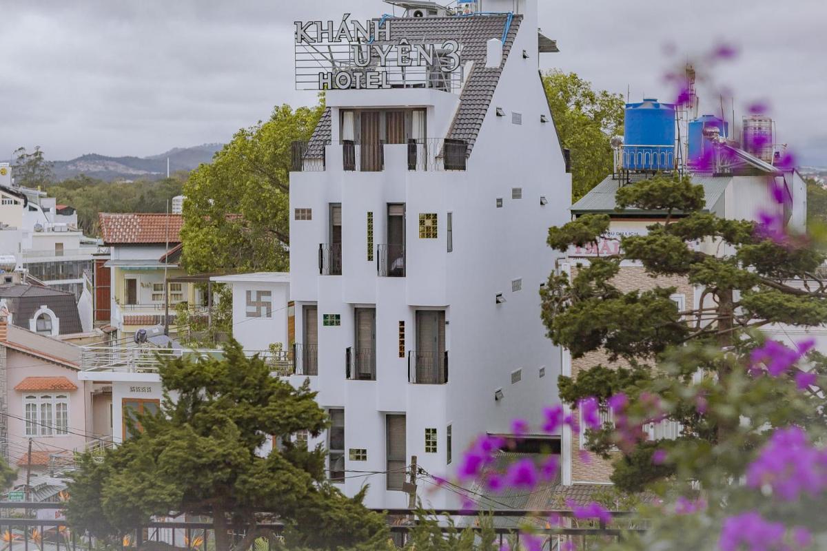 Khanh Uyen 3 Hotel & Apartment