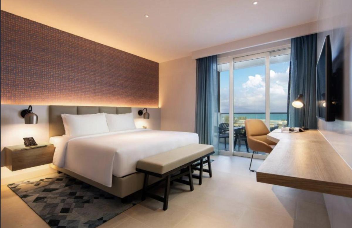 Khu nghỉ dưỡng Alma Cam Ranh