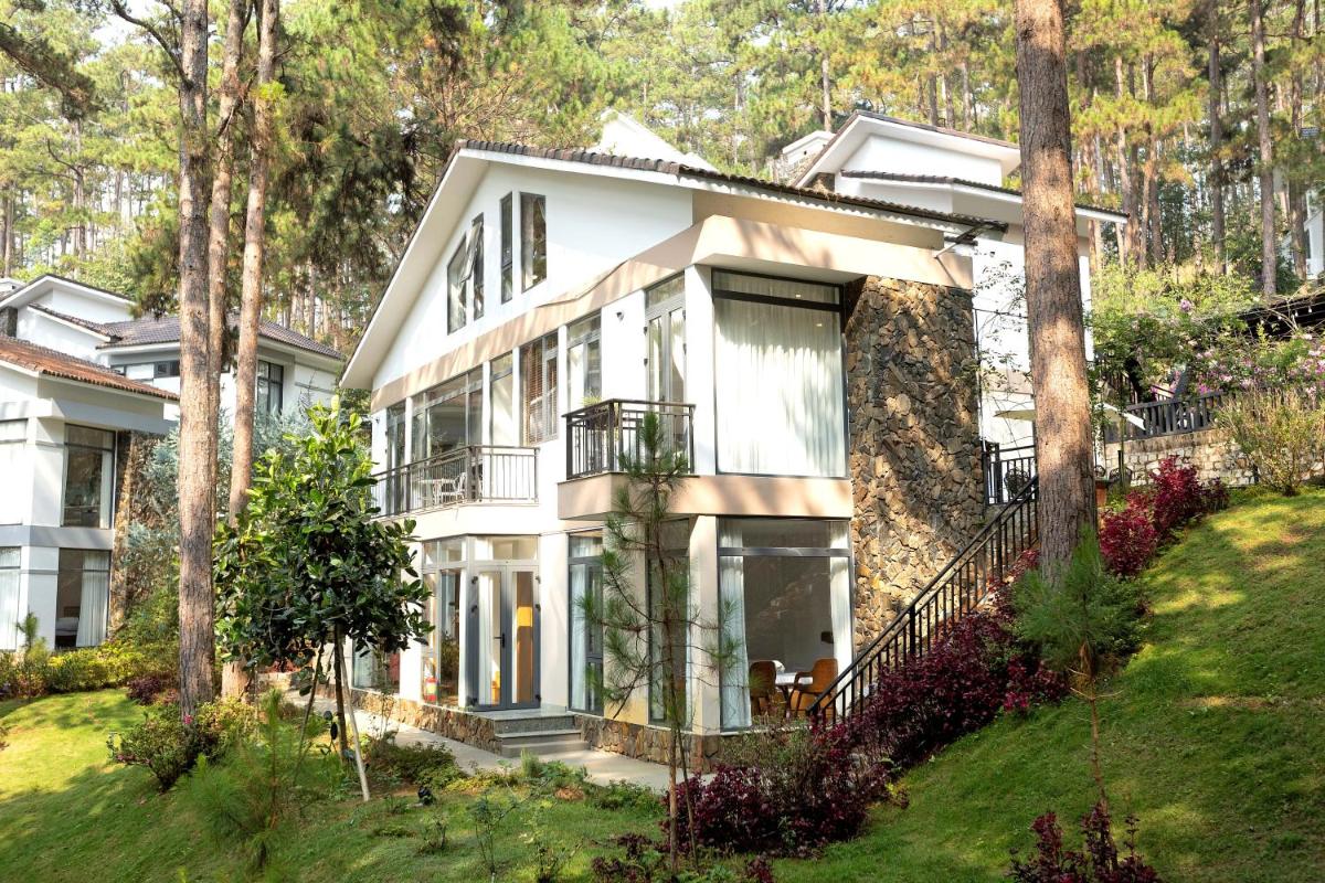 Lan anh Village - Luxury villa Tuyen lam lake view